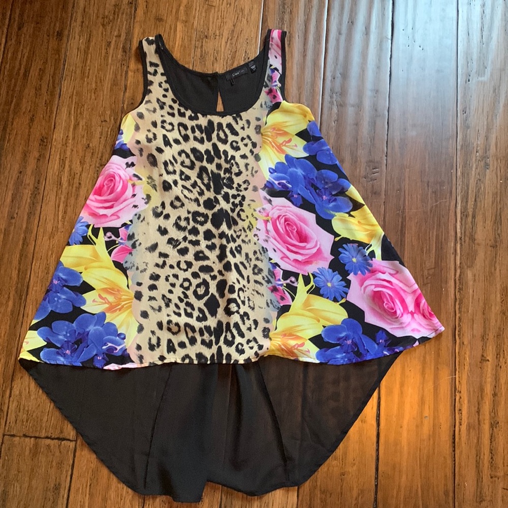 Sheer, hi-lo sleeveless top